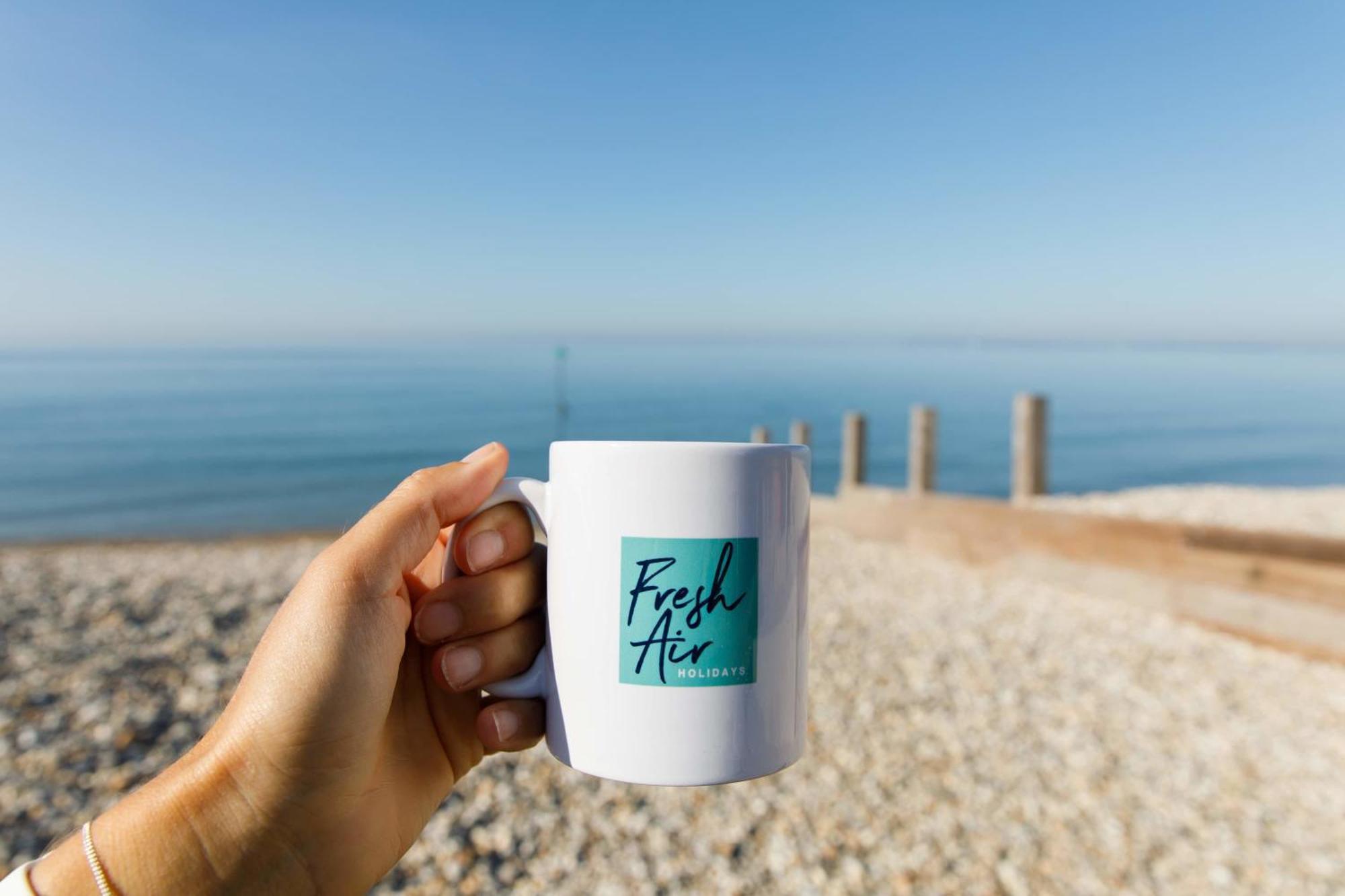 High-End Beachfront Getaway Sea View King Bed East Wittering Exterior foto